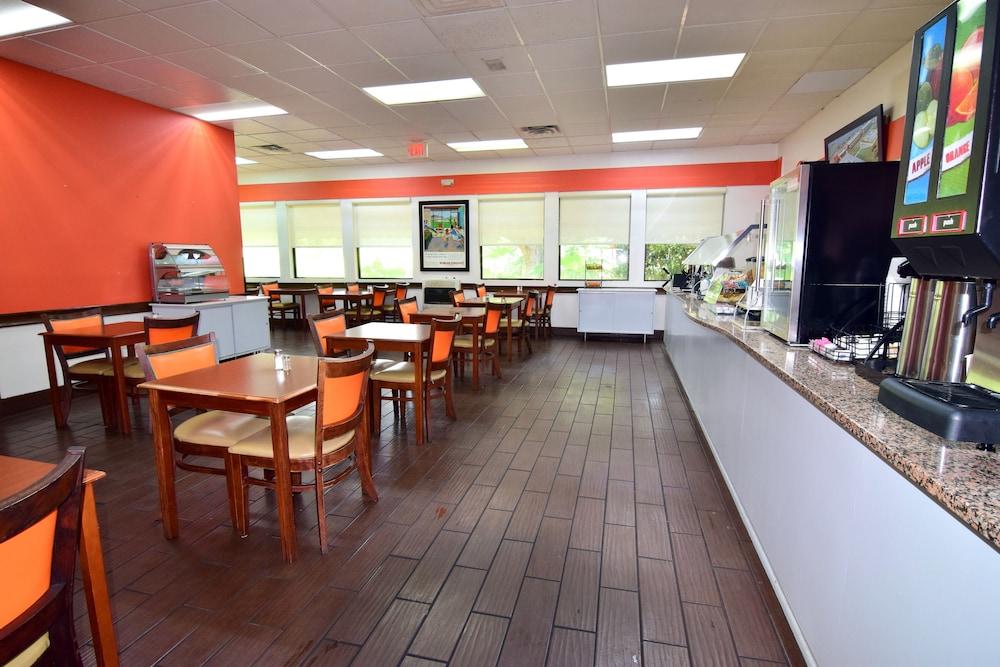 Howard Johnson By Wyndham Ocala Fl I-75 Ngoại thất bức ảnh